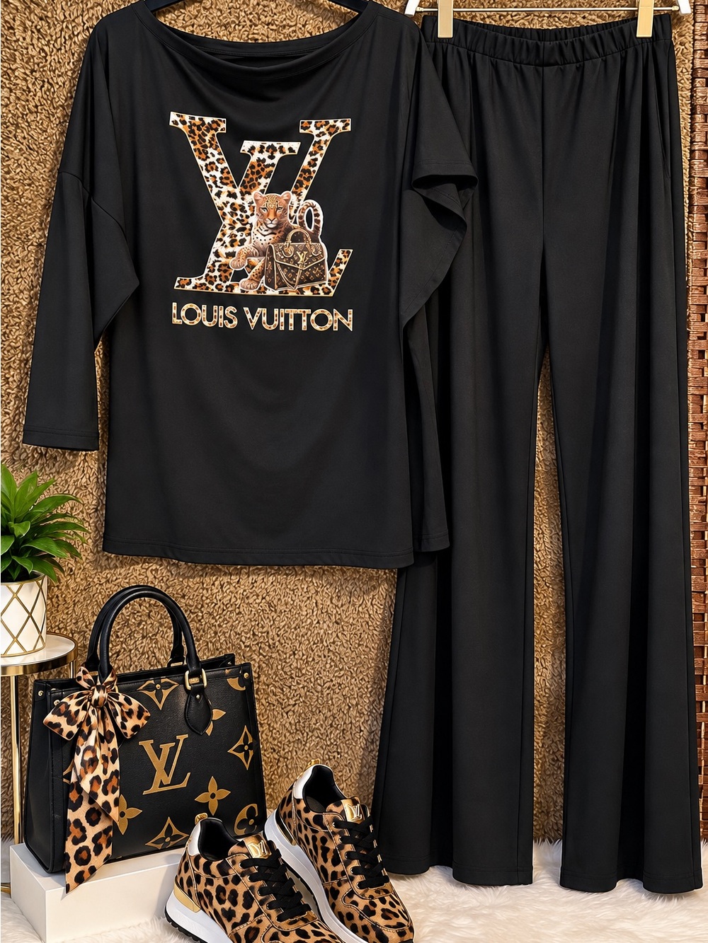 Casual Top and Bottom Set with Leopard Accents